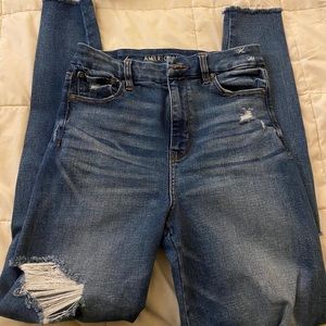 American Eagle Distressed Skinny Jean